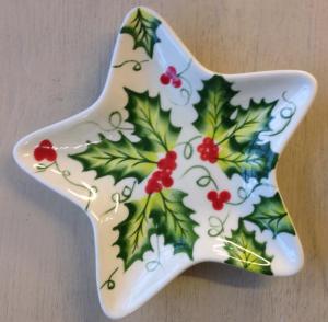 Holly-leaf-star-plate